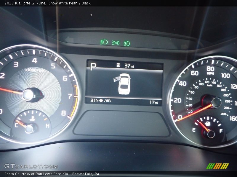 Snow White Pearl / Black 2023 Kia Forte GT-Line