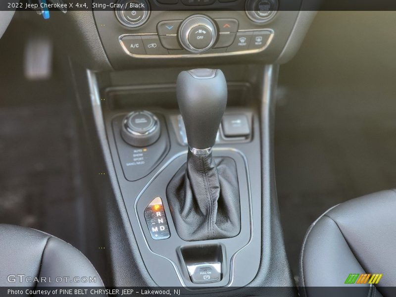 2022 Cherokee X 4x4 9 Speed Automatic Shifter
