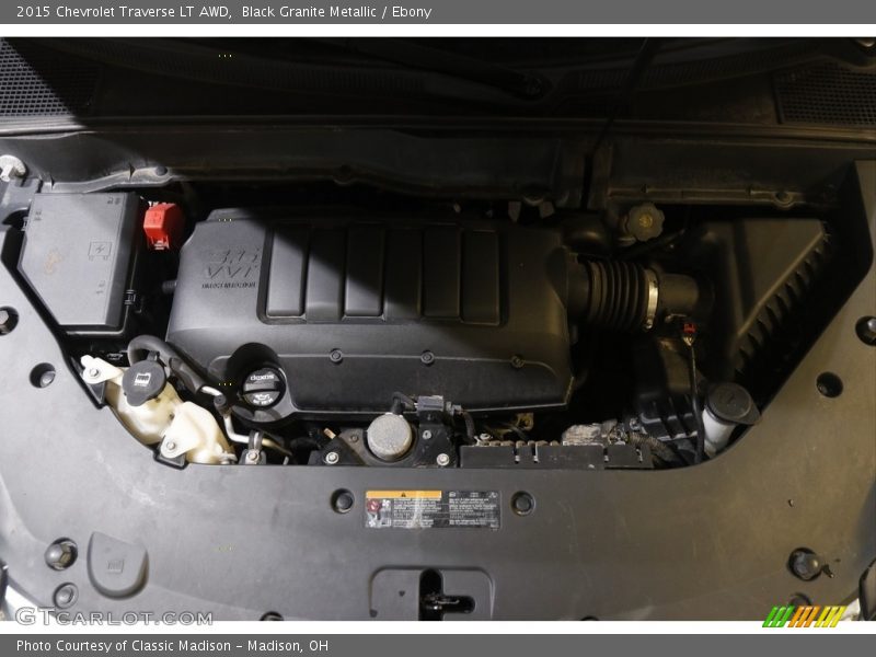 Black Granite Metallic / Ebony 2015 Chevrolet Traverse LT AWD