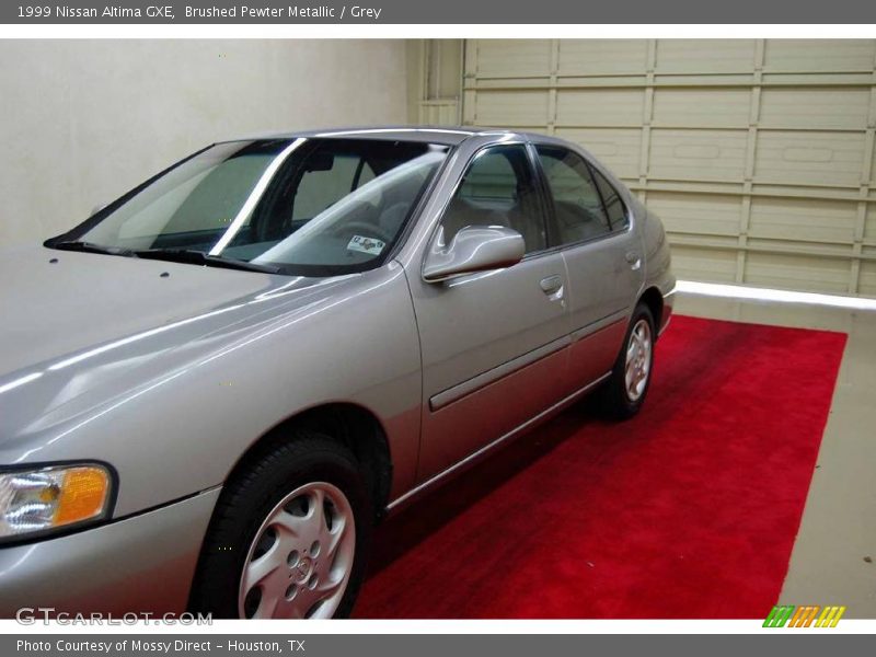 Brushed Pewter Metallic / Grey 1999 Nissan Altima GXE