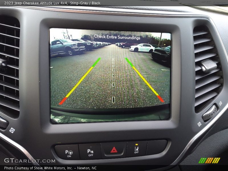 Sting-Gray / Black 2023 Jeep Cherokee Altitude Lux 4x4