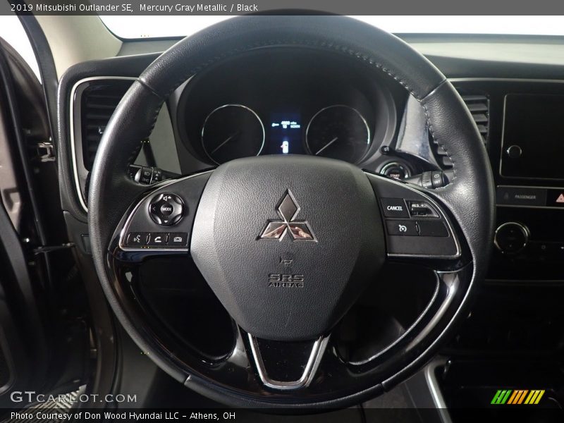 Mercury Gray Metallic / Black 2019 Mitsubishi Outlander SE