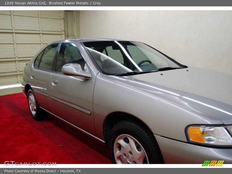 Brushed Pewter Metallic / Grey 1999 Nissan Altima GXE