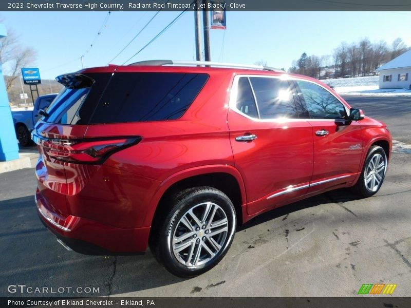 Radiant Red Tintcoat / Jet Black/­Clove 2023 Chevrolet Traverse High Country