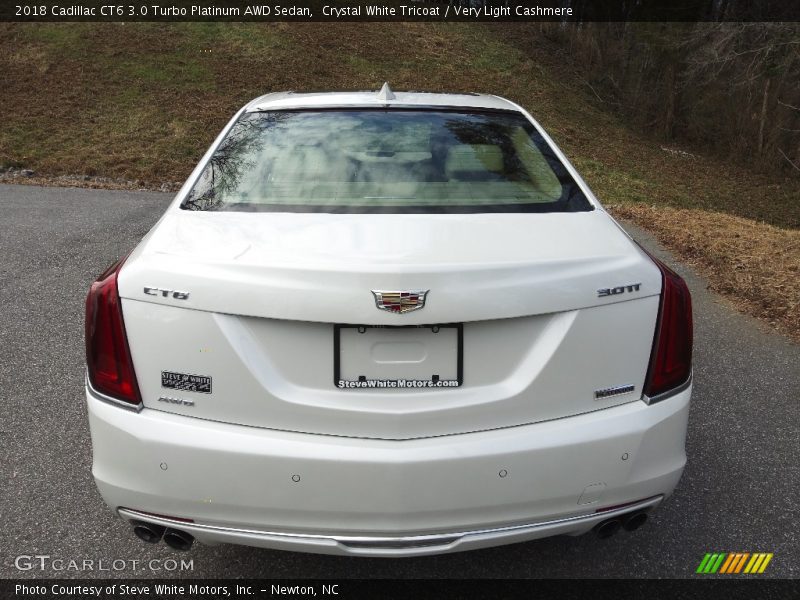 Crystal White Tricoat / Very Light Cashmere 2018 Cadillac CT6 3.0 Turbo Platinum AWD Sedan