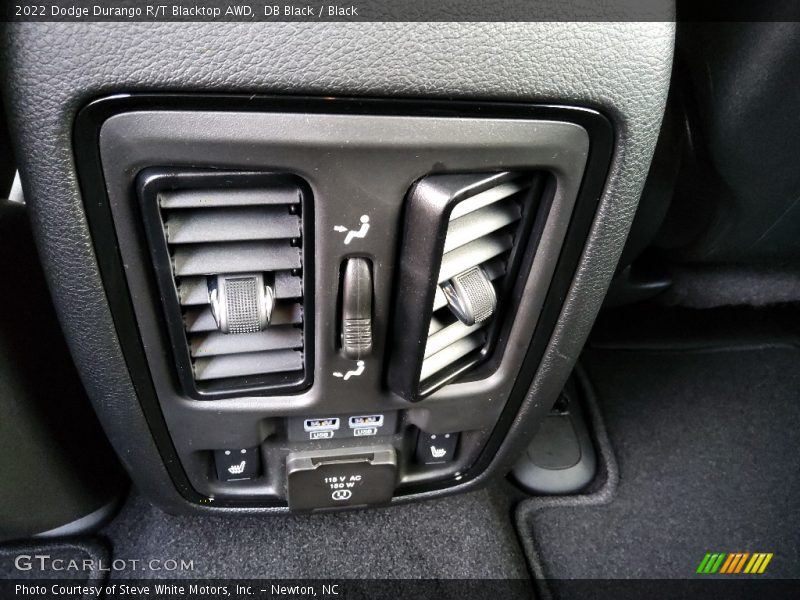 Controls of 2022 Durango R/T Blacktop AWD