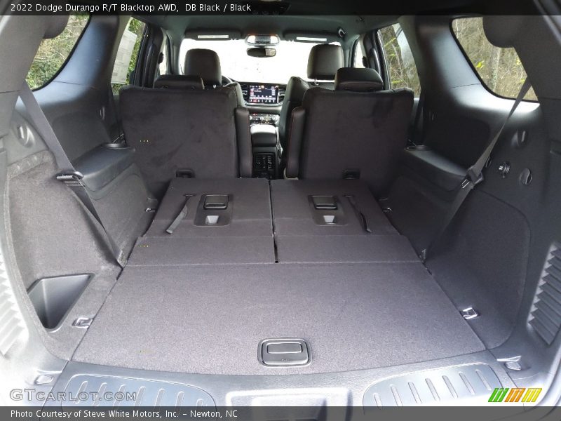  2022 Durango R/T Blacktop AWD Trunk