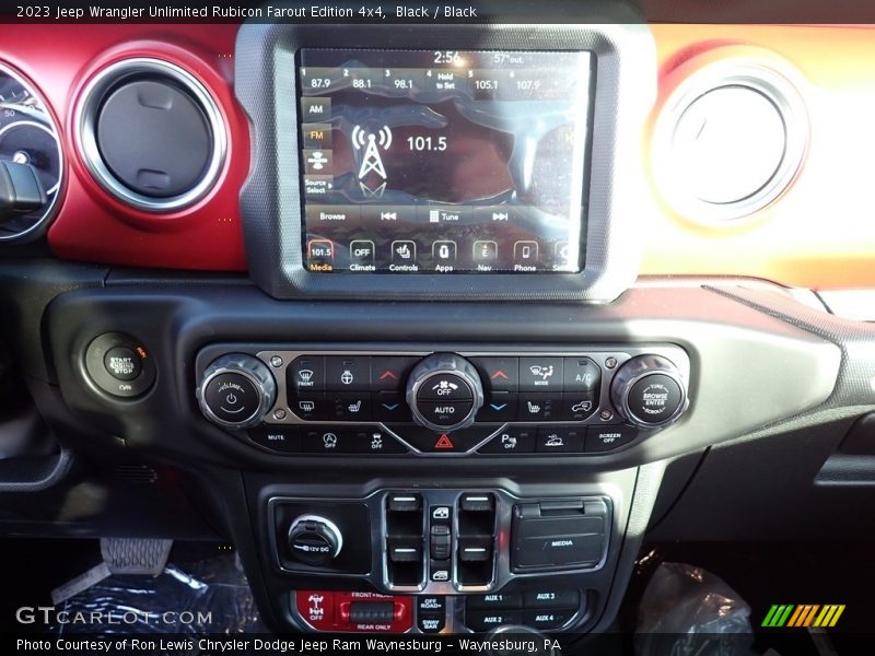Controls of 2023 Wrangler Unlimited Rubicon Farout Edition 4x4