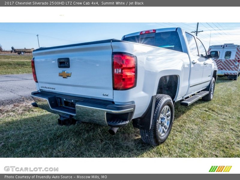 Summit White / Jet Black 2017 Chevrolet Silverado 2500HD LTZ Crew Cab 4x4