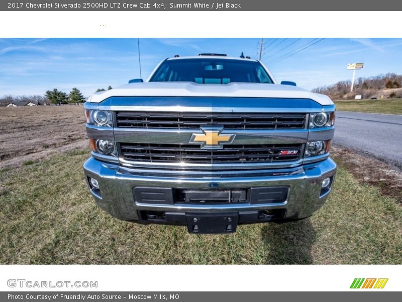 Summit White / Jet Black 2017 Chevrolet Silverado 2500HD LTZ Crew Cab 4x4