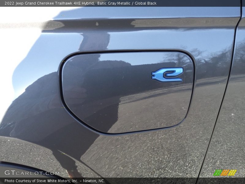  2022 Grand Cherokee Trailhawk 4XE Hybrid Logo