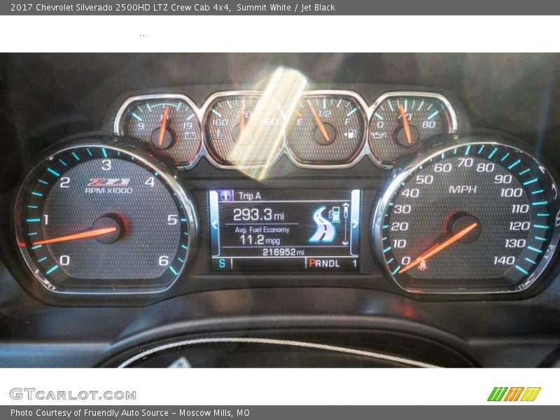 Summit White / Jet Black 2017 Chevrolet Silverado 2500HD LTZ Crew Cab 4x4