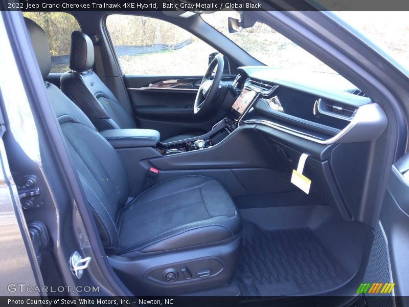 Front Seat of 2022 Grand Cherokee Trailhawk 4XE Hybrid