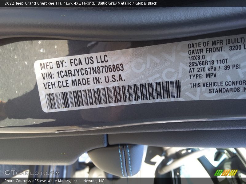 Baltic Gray Metallic / Global Black 2022 Jeep Grand Cherokee Trailhawk 4XE Hybrid