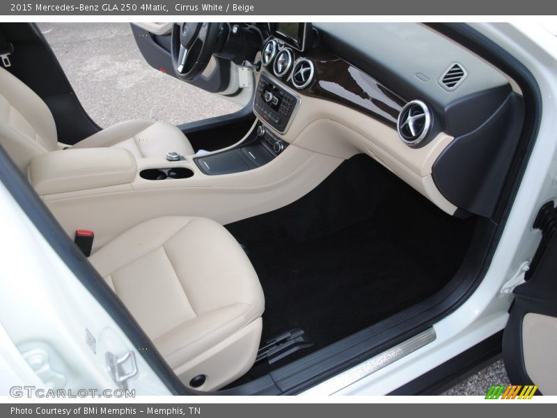 Cirrus White / Beige 2015 Mercedes-Benz GLA 250 4Matic