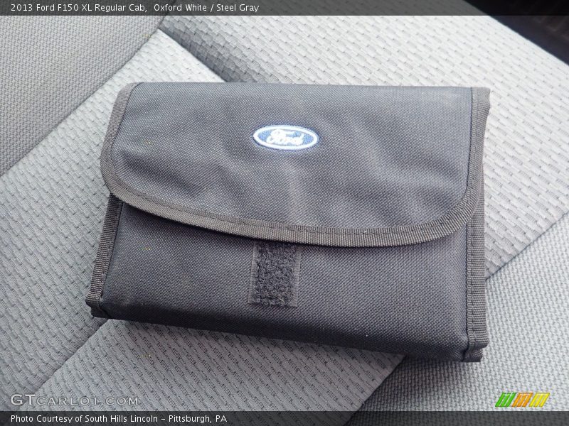 Oxford White / Steel Gray 2013 Ford F150 XL Regular Cab