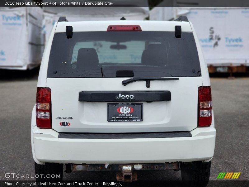 Stone White / Dark Slate Gray 2010 Jeep Liberty Sport 4x4