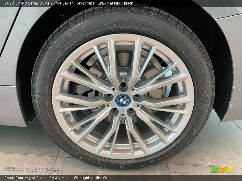 Skyscraper Gray Metallic / Black 2023 BMW 3 Series 330e xDrive Sedan