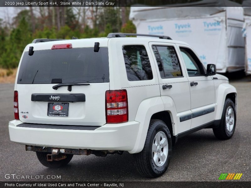 Stone White / Dark Slate Gray 2010 Jeep Liberty Sport 4x4