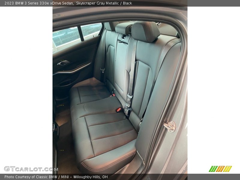 Skyscraper Gray Metallic / Black 2023 BMW 3 Series 330e xDrive Sedan