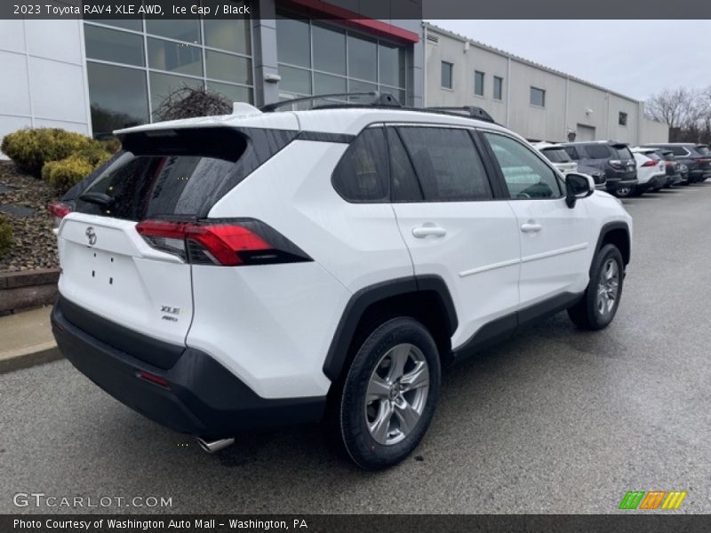 Ice Cap / Black 2023 Toyota RAV4 XLE AWD