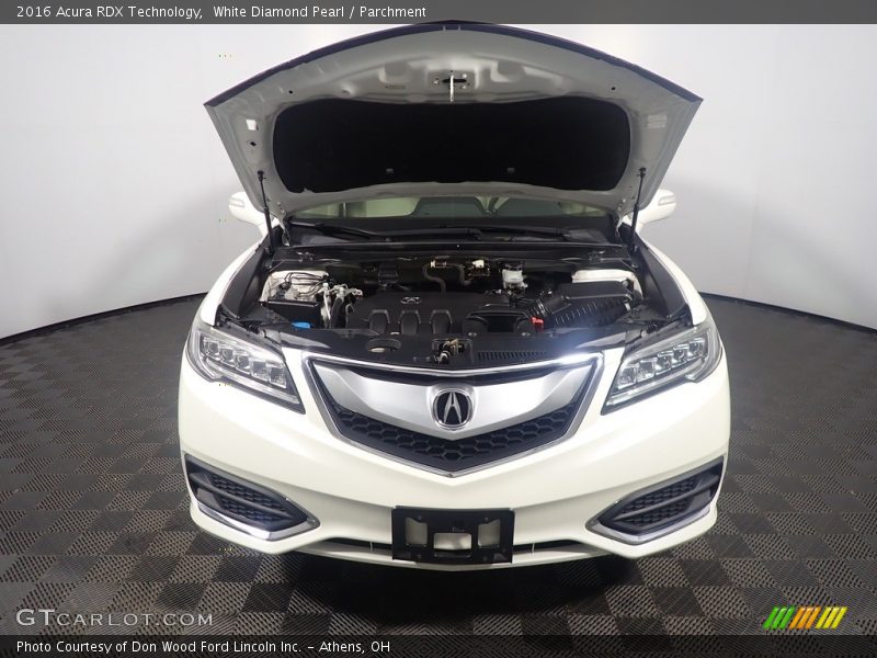 White Diamond Pearl / Parchment 2016 Acura RDX Technology