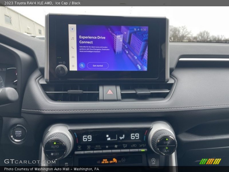 Ice Cap / Black 2023 Toyota RAV4 XLE AWD