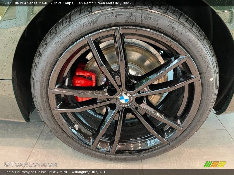  2023 4 Series M440i xDrive Coupe Wheel