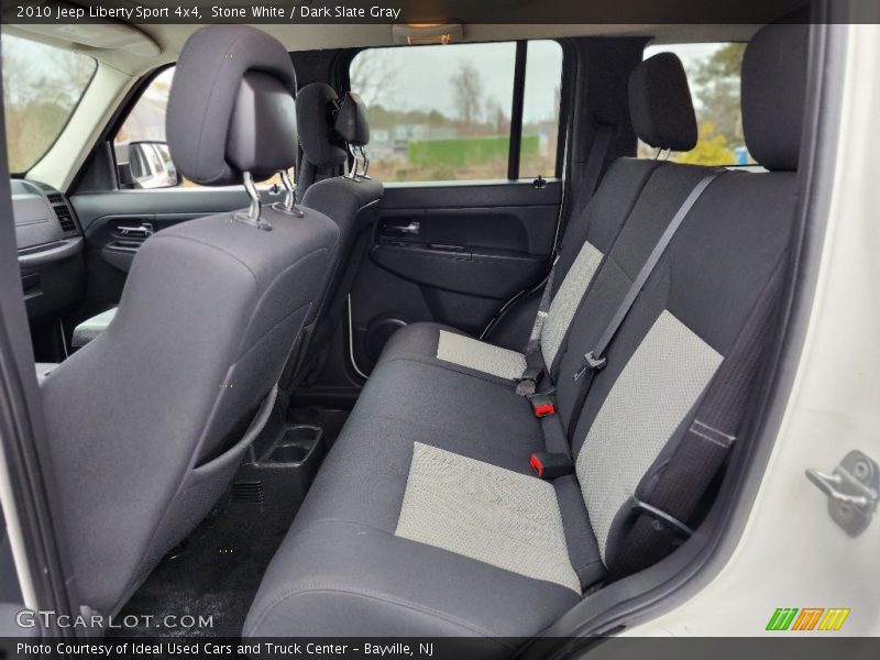 Stone White / Dark Slate Gray 2010 Jeep Liberty Sport 4x4