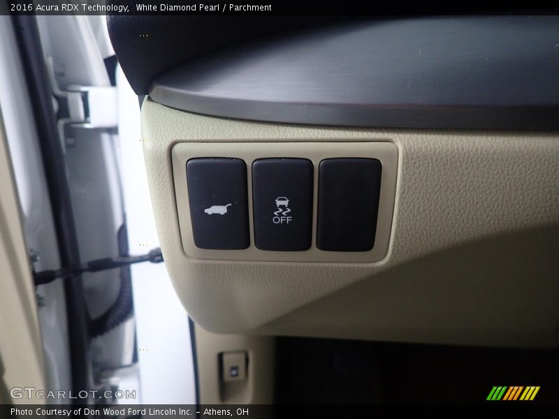 White Diamond Pearl / Parchment 2016 Acura RDX Technology