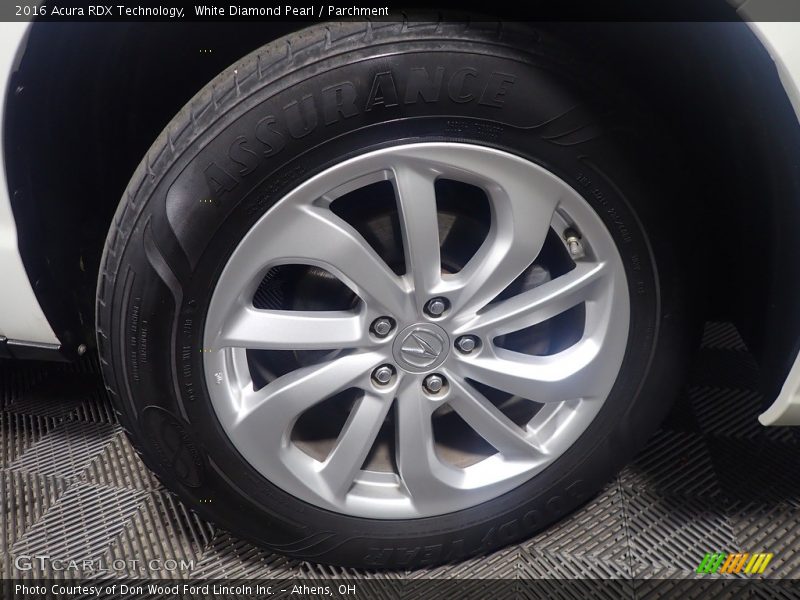 White Diamond Pearl / Parchment 2016 Acura RDX Technology