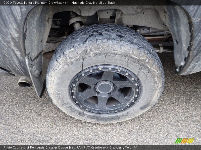 Magnetic Gray Metallic / Black 2020 Toyota Tundra Platinum CrewMax 4x4