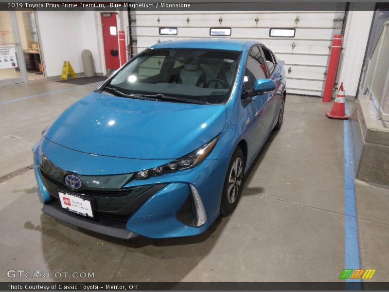 Blue Magnetism / Moonstone 2019 Toyota Prius Prime Premium