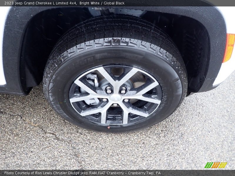  2023 Grand Cherokee L Limited 4x4 Wheel