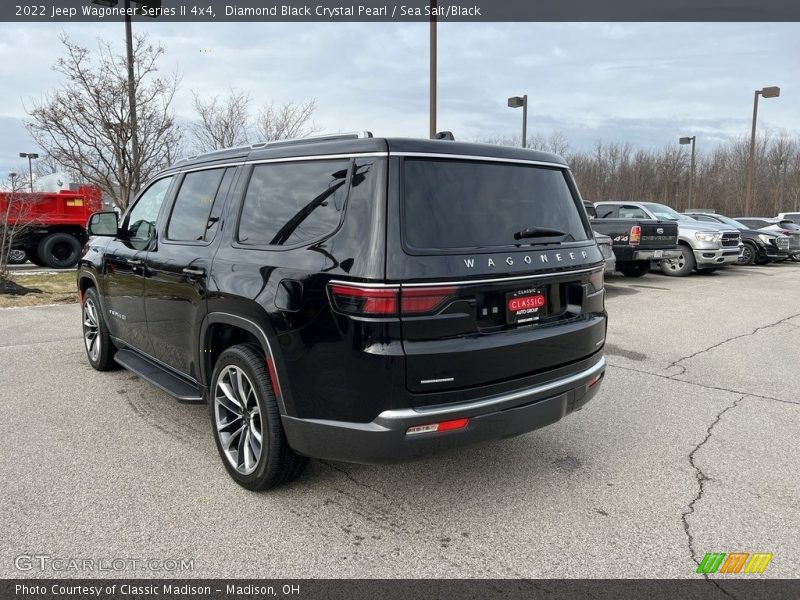 Diamond Black Crystal Pearl / Sea Salt/Black 2022 Jeep Wagoneer Series II 4x4