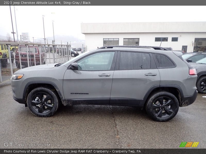  2023 Cherokee Altitude Lux 4x4 Sting-Gray