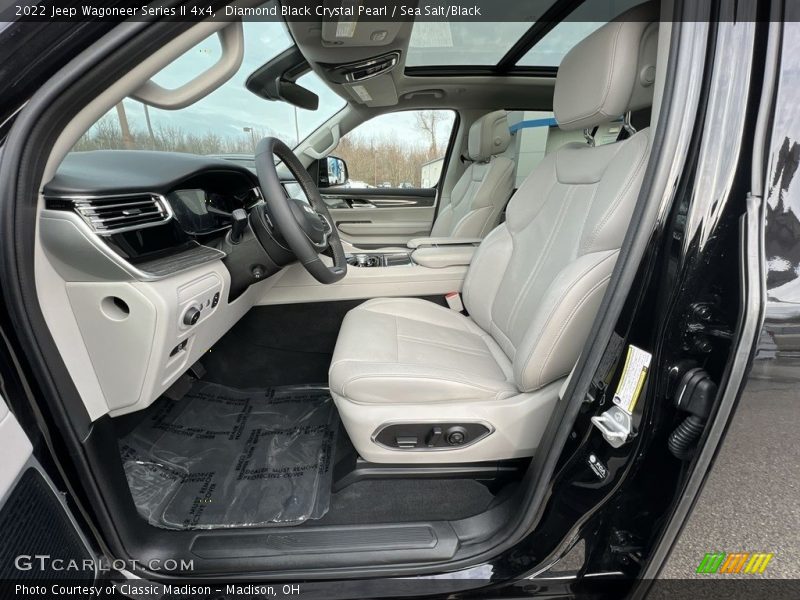  2022 Wagoneer Series II 4x4 Sea Salt/Black Interior