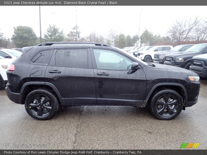  2023 Cherokee Altitude Lux 4x4 Diamond Black Crystal Pearl