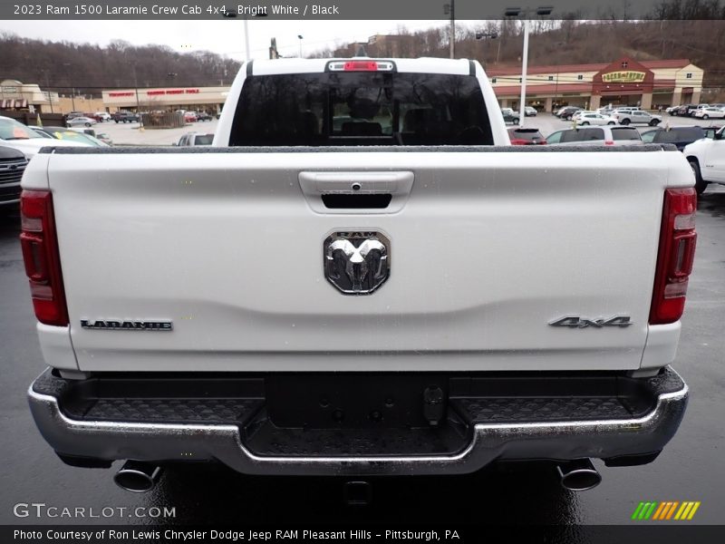  2023 1500 Laramie Crew Cab 4x4 Logo