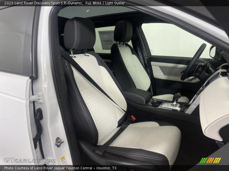 Front Seat of 2023 Discovery Sport S R-Dynamic