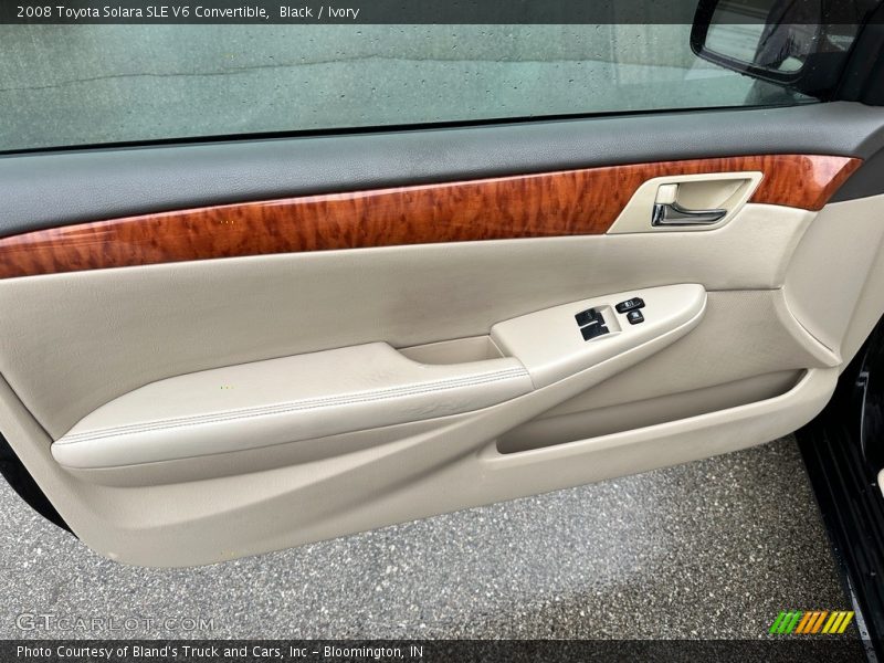 Black / Ivory 2008 Toyota Solara SLE V6 Convertible