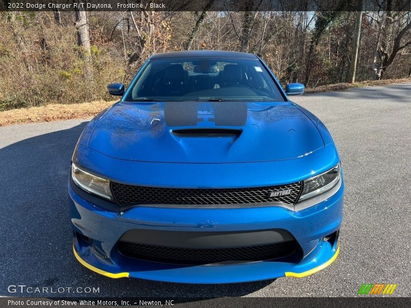 Frostbite / Black 2022 Dodge Charger R/T Daytona