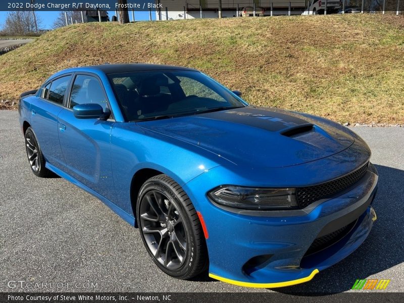Frostbite / Black 2022 Dodge Charger R/T Daytona
