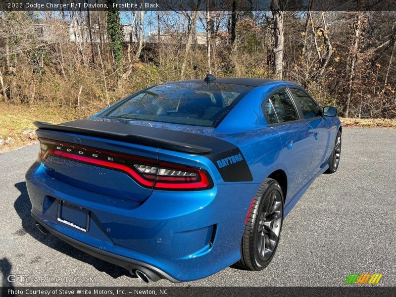 Frostbite / Black 2022 Dodge Charger R/T Daytona