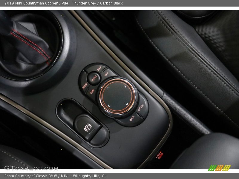 Thunder Grey / Carbon Black 2019 Mini Countryman Cooper S All4
