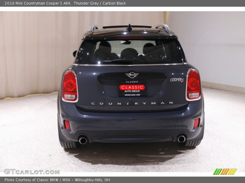 Thunder Grey / Carbon Black 2019 Mini Countryman Cooper S All4