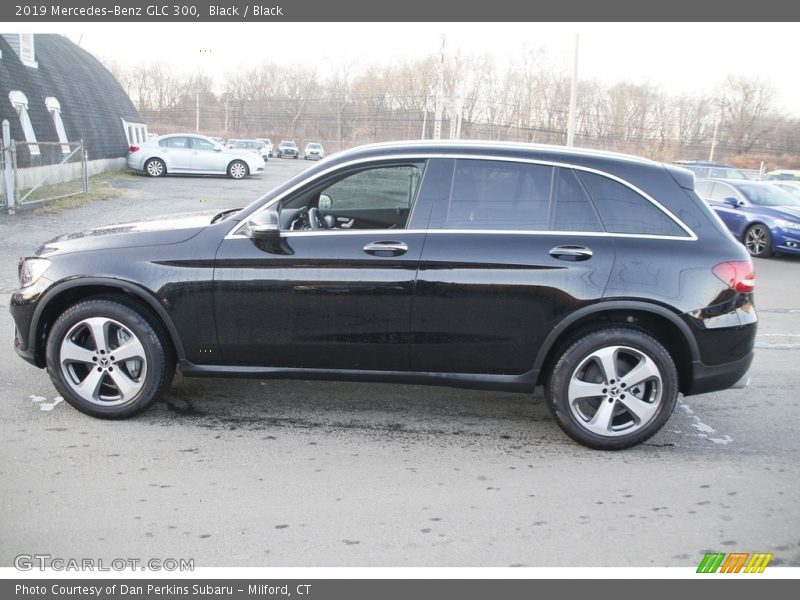 Black / Black 2019 Mercedes-Benz GLC 300