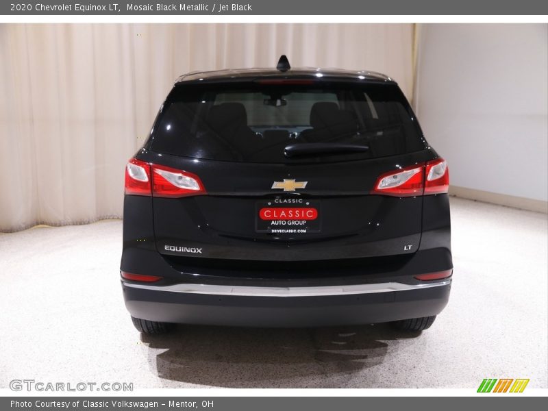 Mosaic Black Metallic / Jet Black 2020 Chevrolet Equinox LT