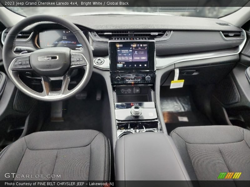 Front Seat of 2023 Grand Cherokee Laredo 4x4