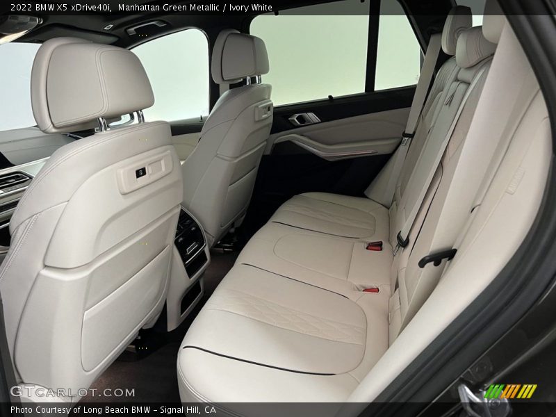 Rear Seat of 2022 X5 xDrive40i